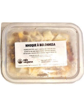 Nhoque à Bolonhesa Raiz Vegana